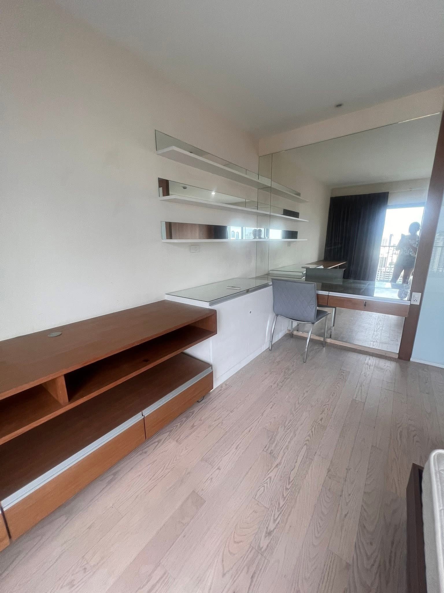 🏡✨ ขาย / เช่าคอนโดหรู ติด BTS ทองหล่อ‼ พร้อมอยู่