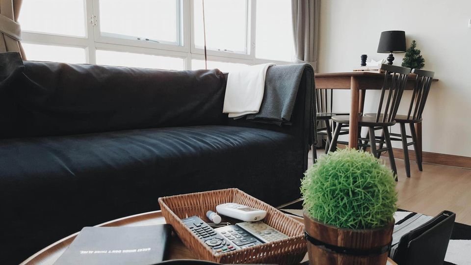 ขาย / เช่า คอนโด Garden Asoke - Rama 9 (การ์เด้น อโศก - พระราม 9) 1 ห้องนอน 1 ห้องน้ำ ตึก A 3 ชั้น 6 ห้องมุม ขนาด 45 ตรม. ติดกับบันไดหนีไฟ Fully Furnished พร้อมเครื่องใช้ไฟฟ้า