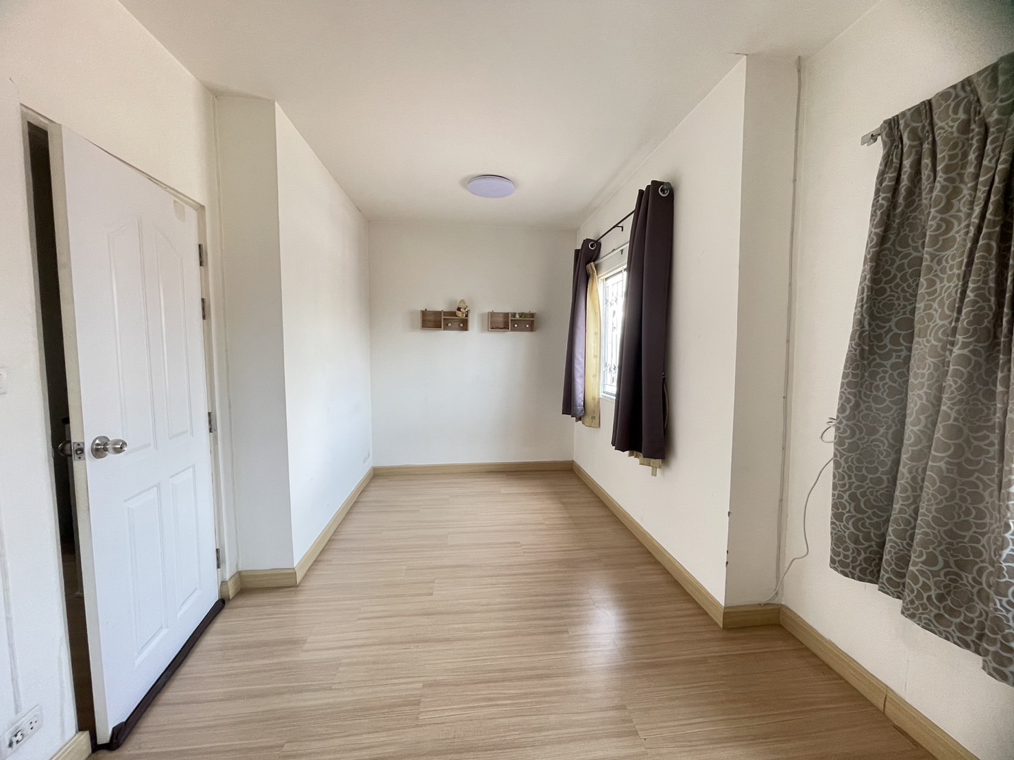 ขายทาวน์โฮม 2 ชั้น 3 ห้องนอน 2 ห้องน้ำ หมู่บ้าน พฤกษา 52/2 คลองหนึ่ง คลองหลวง, ปทุมธานี (ขายพร้อมคนเช่า ) ขายราคา 1.95 ล้าน