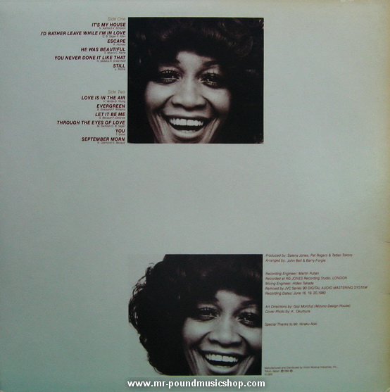 Salena Jones - Love is in The Air