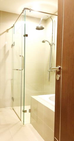 ขายและให้เช่า15 Sukhumvit Residences (15 สุขุมวิท เรสซิเด็นท์) จำนวน 3 ยูนิต