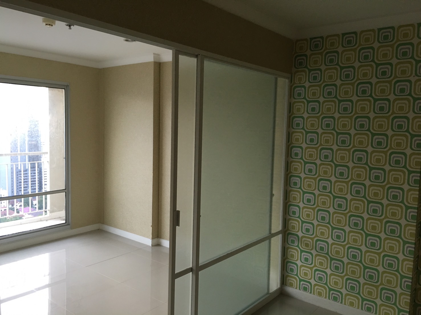 ขายคอนโด ลุมพินี เพลส พระราม 9 Lumpini Place Rama 9 - Ratchada ตึก B ชั้น 28 พื้นที่ 37.11 ตร.เมตร วิว ห้องหันหน้าไปทางด้านเซ็นทัล พระราม 9