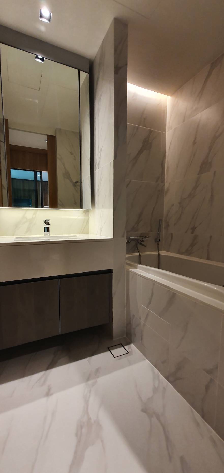 ขาย / เช่า คอนโด Chalermnit Art De Maison (เฉลิมนิจ อาร์ท เดอ เมซง สุขุมวิท 53 ) 1 ห้องนอน 1 ห้องน้ำ 1 ห้องรับแขก