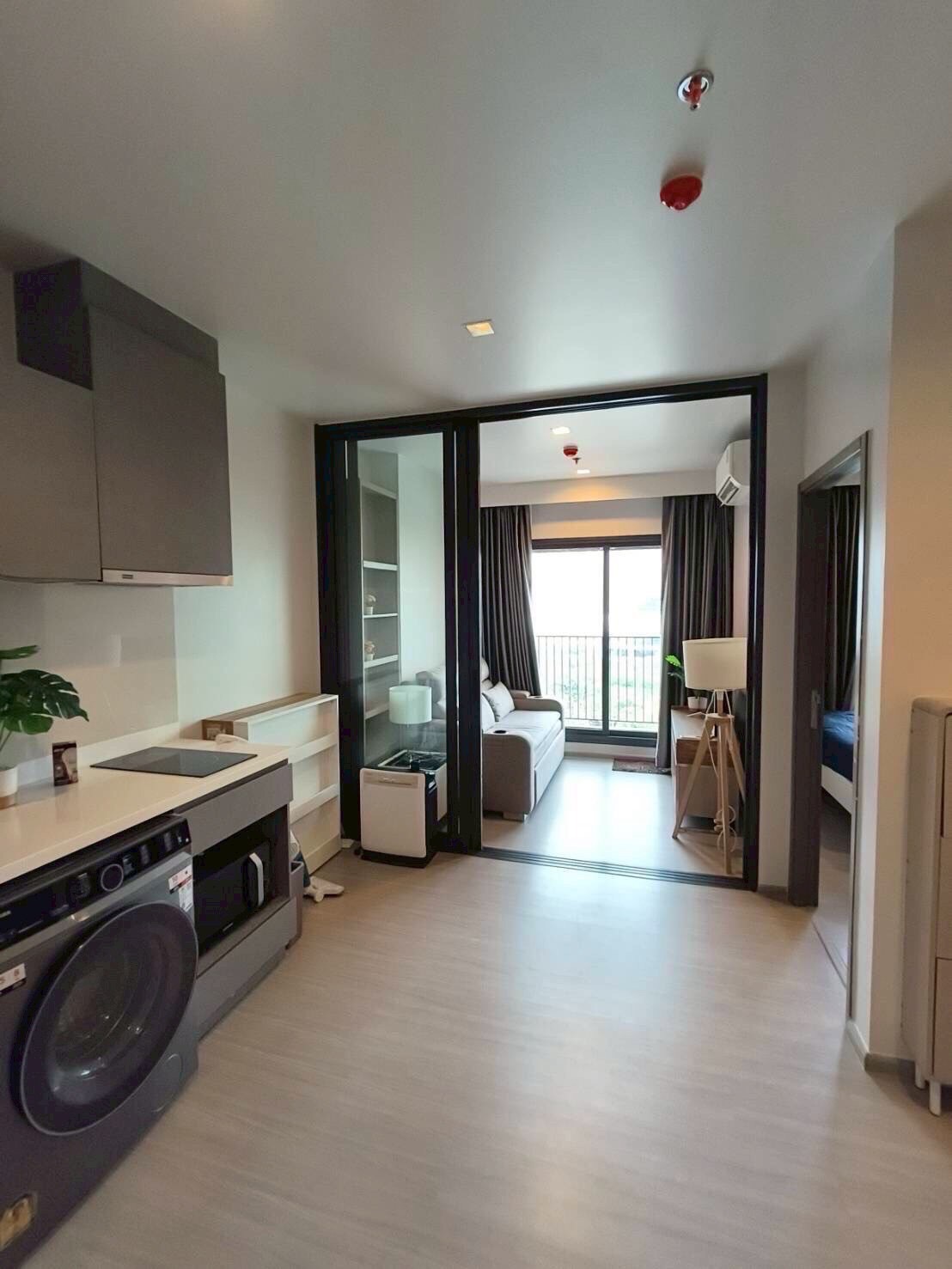 ให้เช่าคอนโด ไลฟ์ อโศก ไฮป์ / For Rent Life Asoke Hype (English below)