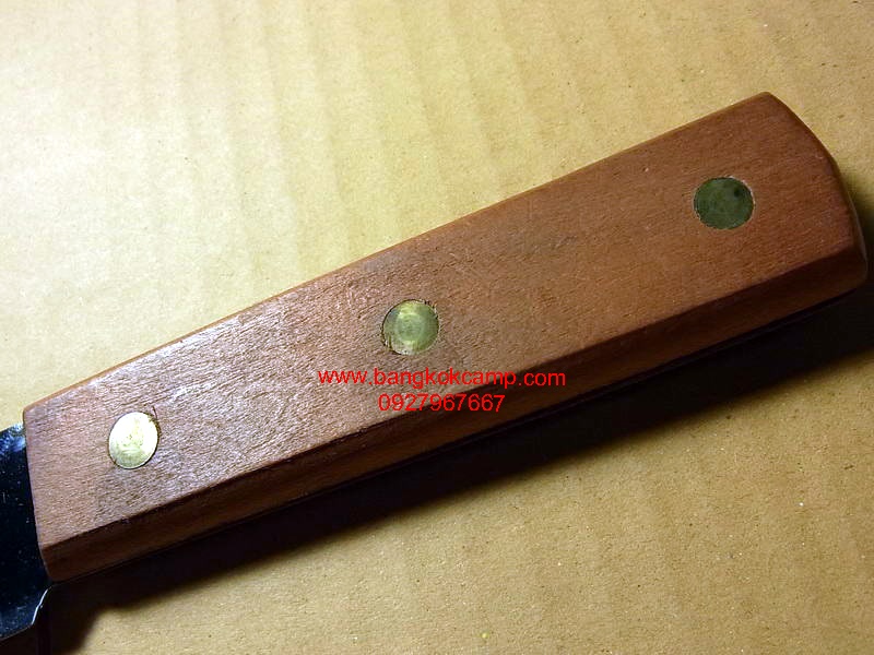 มีดญี่ปุ่น ใบมีด7นิ้ว ตรามงกุฎ STAINLESS STEEL Made in Japan แท้ ของใหม่เก่าเก็บ