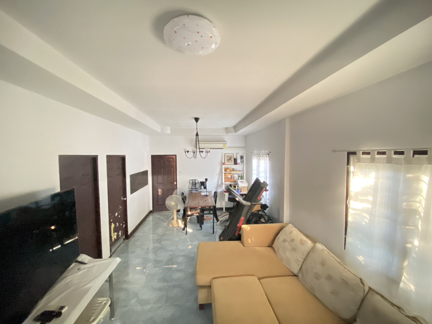 ขายบ้านเดี่ยวชั้นเดี่ยวโครงการ หมู่บ้านเพชรลดา บ้านฉาง เนื้อที่ 52 ตรว มี 3 ห้องนอน 2 ห้องน้ำ