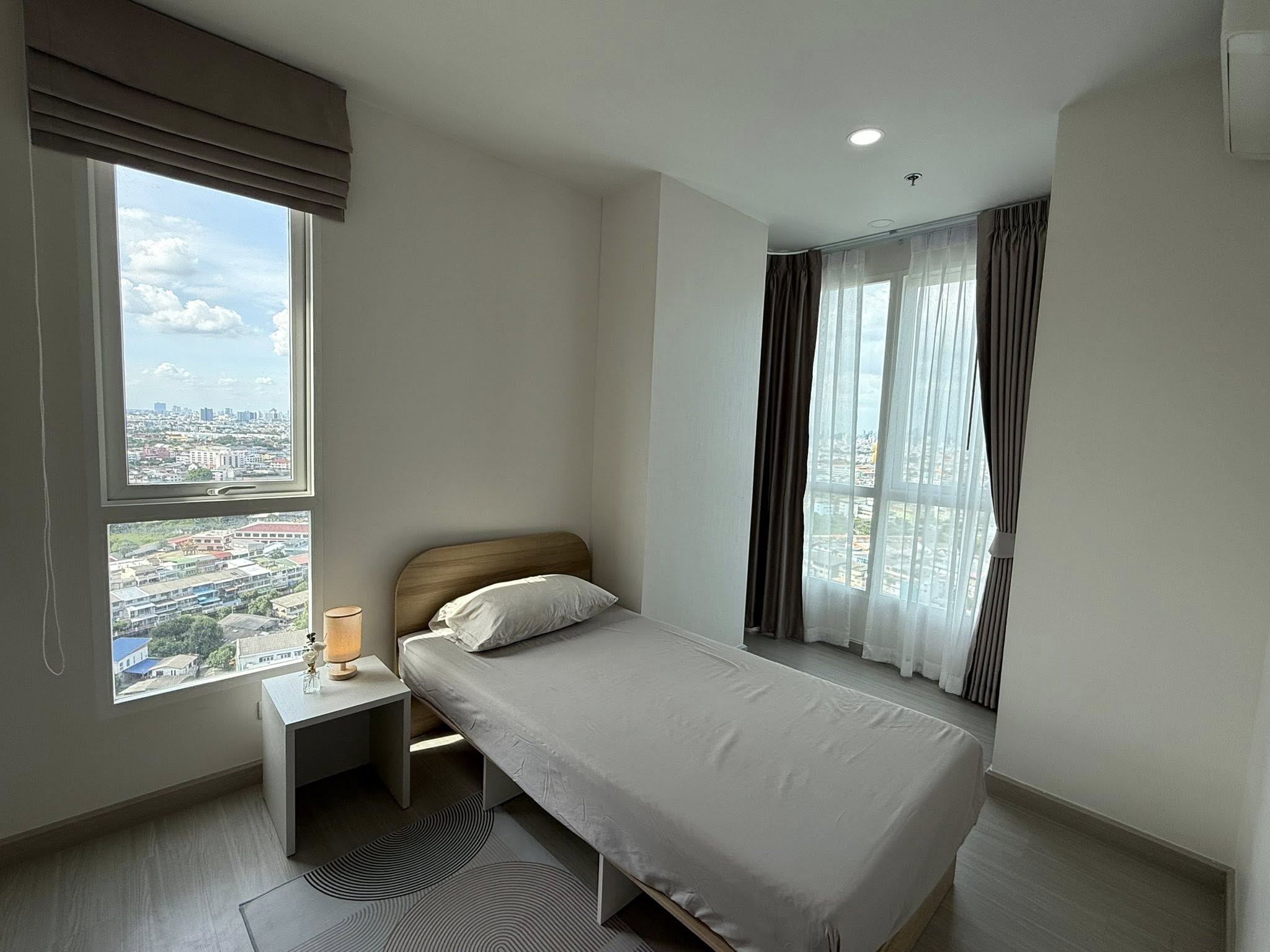 🏢 ให้เช่าคอนโด ศุภาลัย ลอฟท์ สาทร–ราชพฤกษ์ (Supalai Loft Sathorn–Ratchaphruek) 💰 ค่าเช่าเพียง 23,000 บาท/เดือน