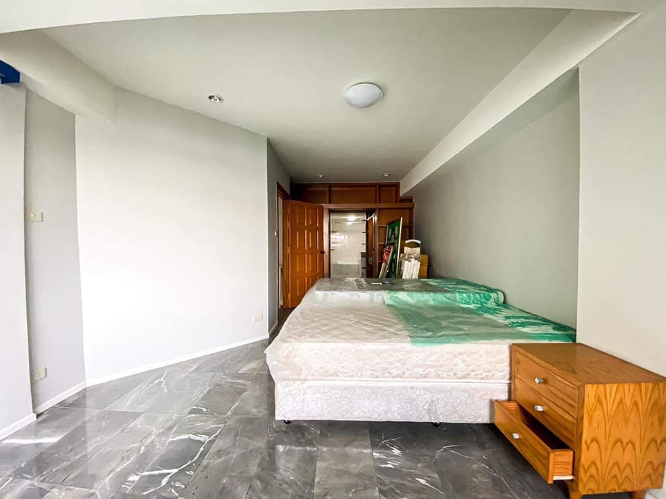 ขายถูก คอนโดใจกลางเมือง ทำเลทอง Sathorn Condo Place (สาธร คอนโด เพลส) รายละเอียดของห้อง 2 ห้องนอน 2 ห้องน้ำ