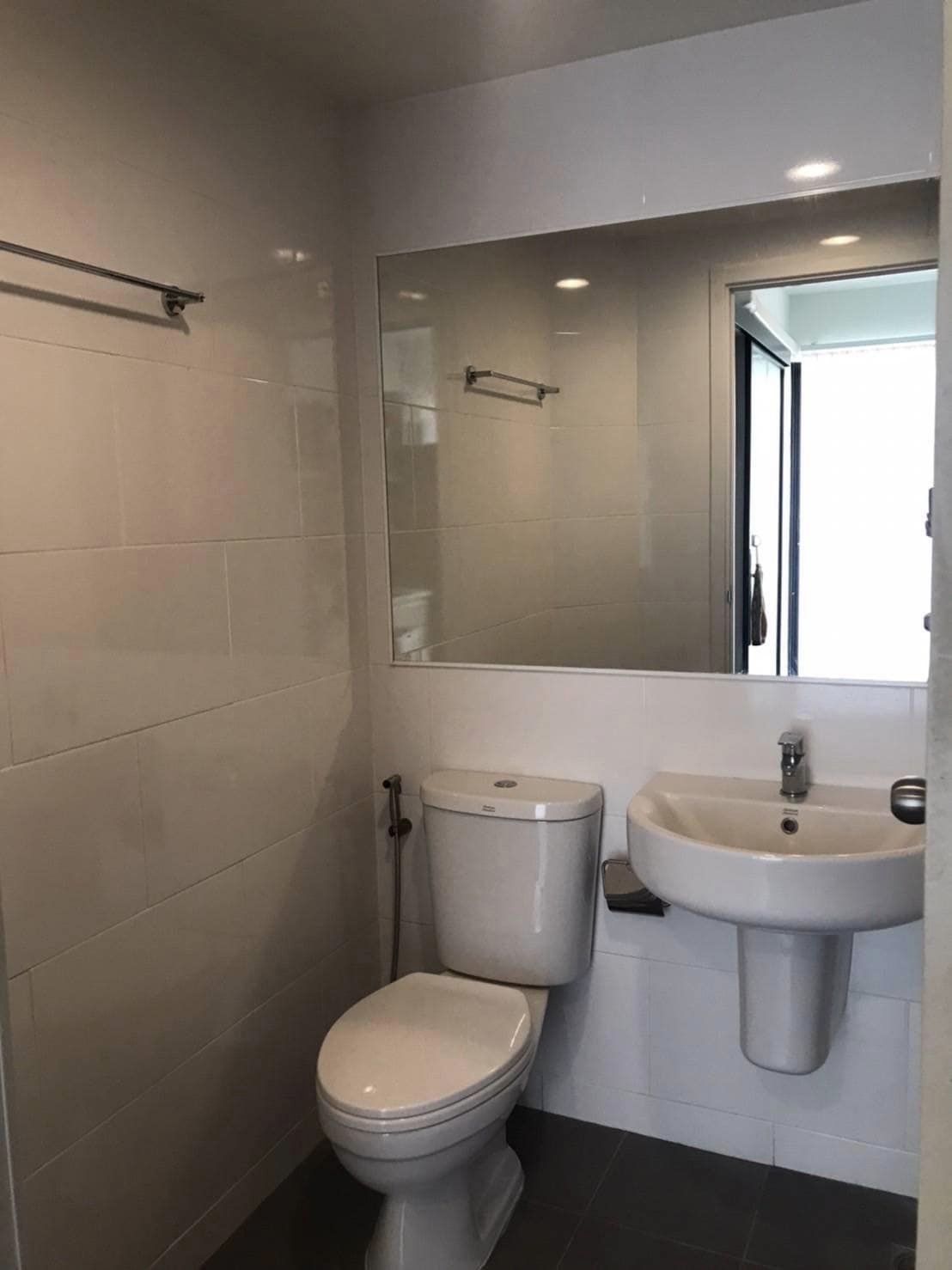 ให้เช่า คอนโด The Excel Parc ซอยลาซาล 19 (สุขุมวิท 105) 1 ห้องนอน 1 ห้องน้ำ ขนาดห้อง 28 ตร.ม. คอนโดอยู่ชั้น 3