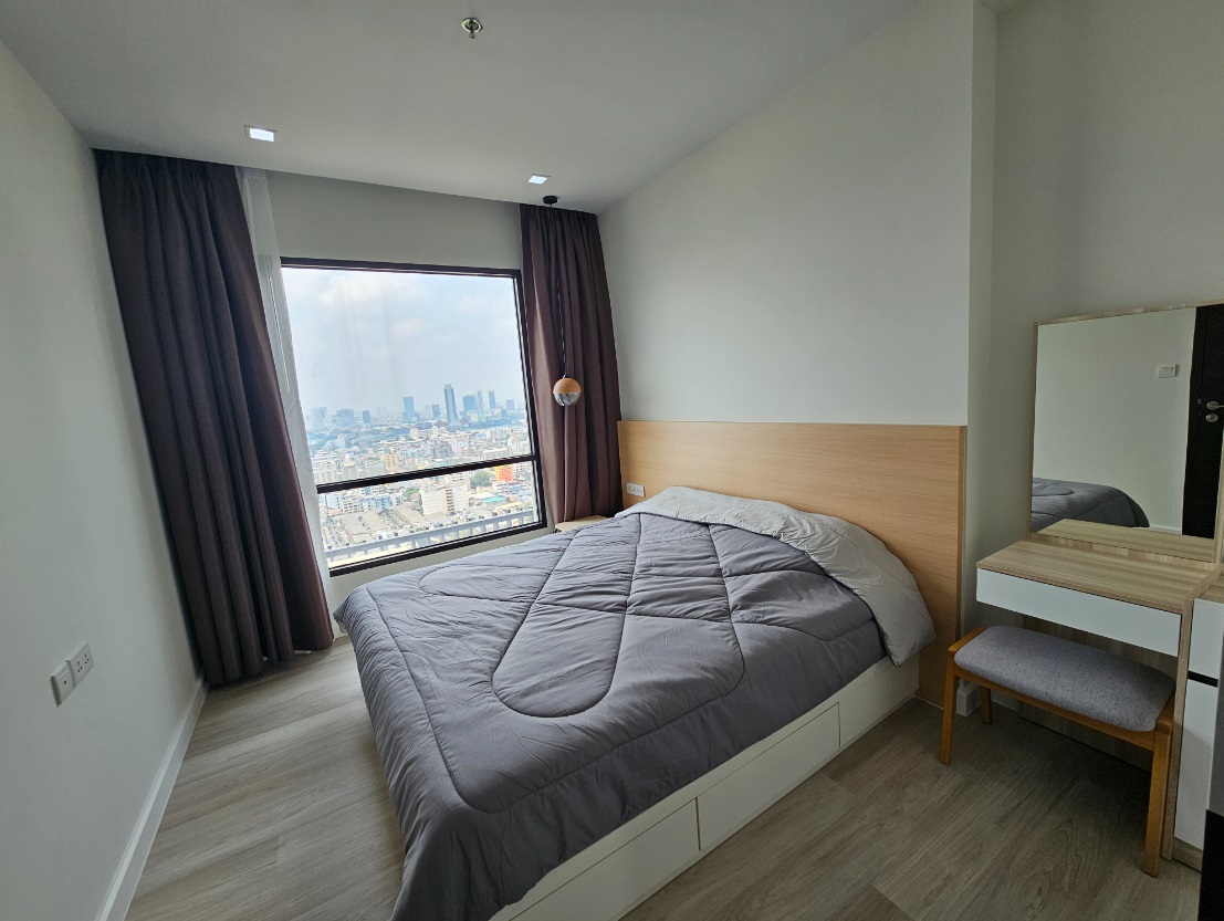 ให้เช่าคอนโด Ivy Ampio (ไอวี่ แอมพิโอ) 1 ห้องนอน 1 ห้องน้ำ ขนาด43 ตรม ชั้น 29 ราคาพิเศษ 28,000 บาทต่อเดือน