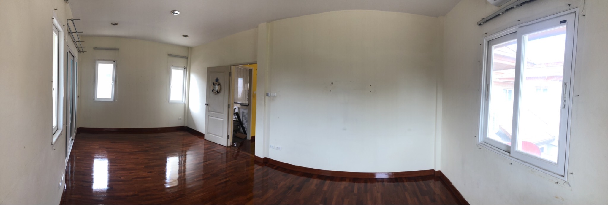 ขายบ้านเดี่ยว 2 ชั้น หมู่บ้าน โครงการ เศรณี รายา 1 Seranee Raya 1 ถ. นาวง สีกัน ดอนเมือง 3 ห้องนอน (รีโนเวทใหม่ทั้งหลัง)