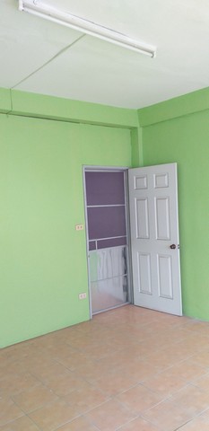 ขาย / เช่าอาคารพาณิชย์ 2 คูหา ทำเลดี เสรีไทย 11 เหมะทำเป็นหอพักนักศึกษาหรือปรับปรุงเป็น โฮสเทล (Hostel)