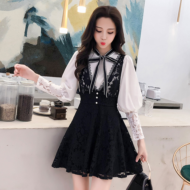 พรีออเดอร์ : ชุดเซ็ทแฟชั่นสไตล์หวาน เสื้อเชิ้ต + กระโปรงเอี๊ยมลูกไม้ ตามแบบ
