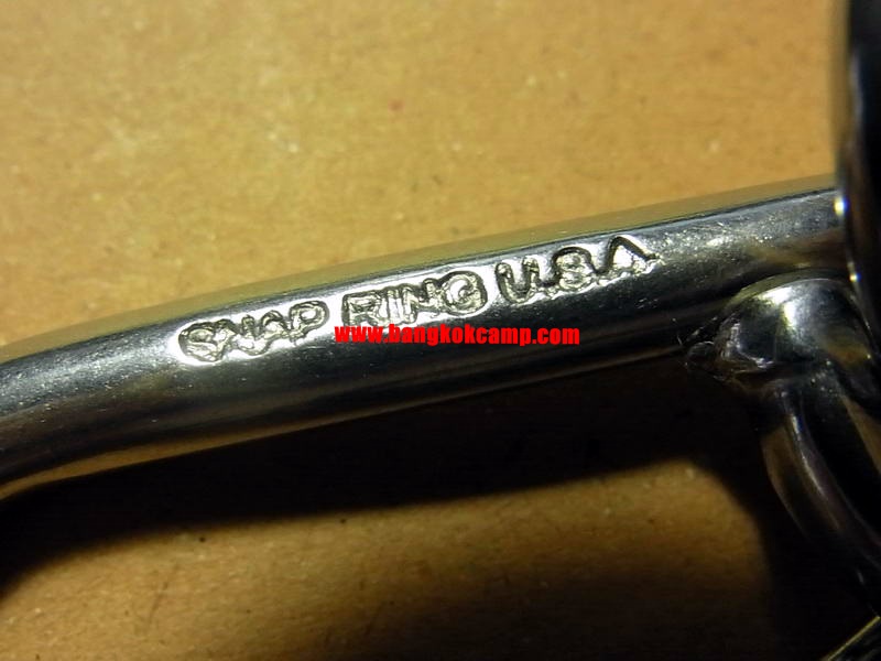 พวงกุญแจ คาราบิเนอร์ Carabiners สแน็ปลิงค์ Snaplink - สแตนเลส (ทรง จ.จาน) ขนาด2.5นิ้ว Made in USA.