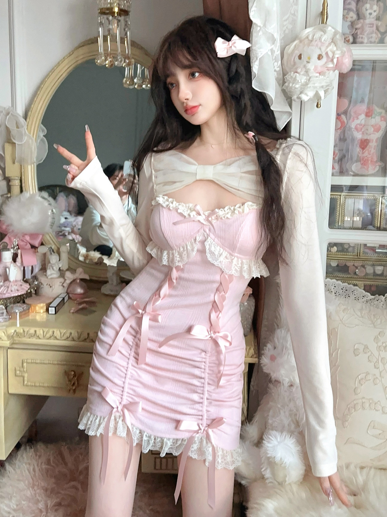 Bobon21 : พรีออเดอร์ เดรสสั้นแขนกุดเข้ารูป และ เสื้อคลุมแขนยาว (ราคาแยกชิ้น) แบรนด์แท้