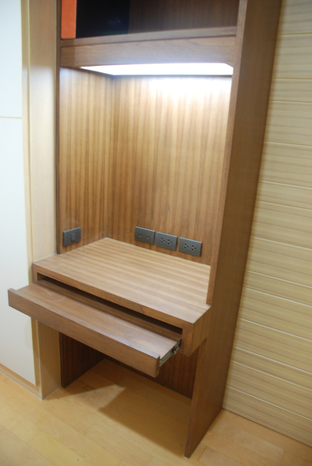 ðĨ āđāļŦāđāđāļāđāļē! āļāļāļāđāļāļĒāļđāļāļīāļāļŦāļēāļĒāļēāļ Villa Rachatewi (āļ§āļīāļĨāļĨāđāļē āļĢāļēāļāđāļāļ§āļĩ) āļŦāđāļāļāļĄāļļāļĄ āļāļąāđāļ 8 āļāļāļēāļ 58 āļāļĢ.āļĄ. āļ§āļīāļ§āļŠāļĢāļ°āļ§āđāļēāļĒāļāđāļģ āļŠāļ āļēāļāļāļĩ āļāļĢāđāļāļĄāļāļĒāļđāđ