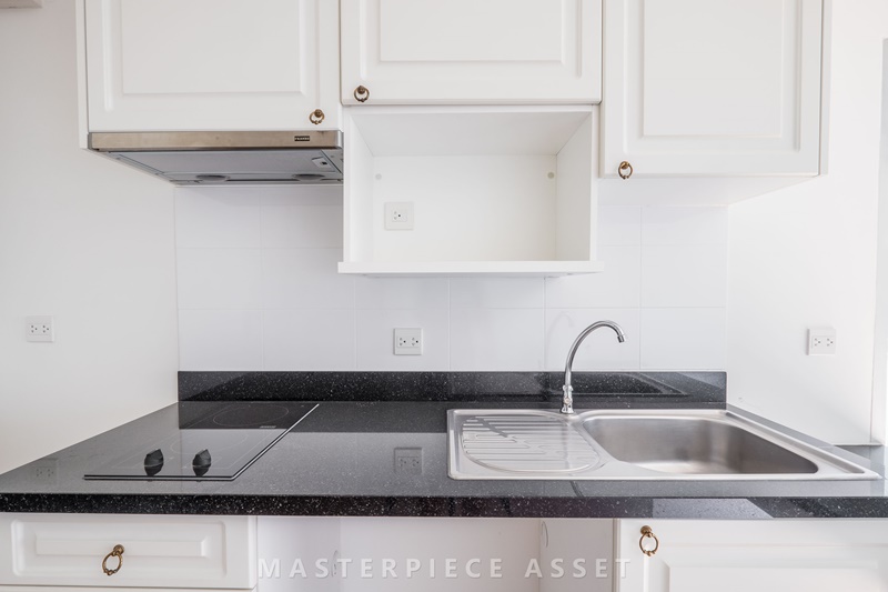 ขาย The Seed Siam Memories 1 bed 1 bath 44 sq.m ห้องมุม ชั้น 6 ได้แดดเช้า ราคา 6.89 ลบ.ค่าโอนคนละครึ่ง พร้อมรูป For Sale The Seed Siam Memories 1 bed 1 bath 44 ตร.ม ห้องมุม