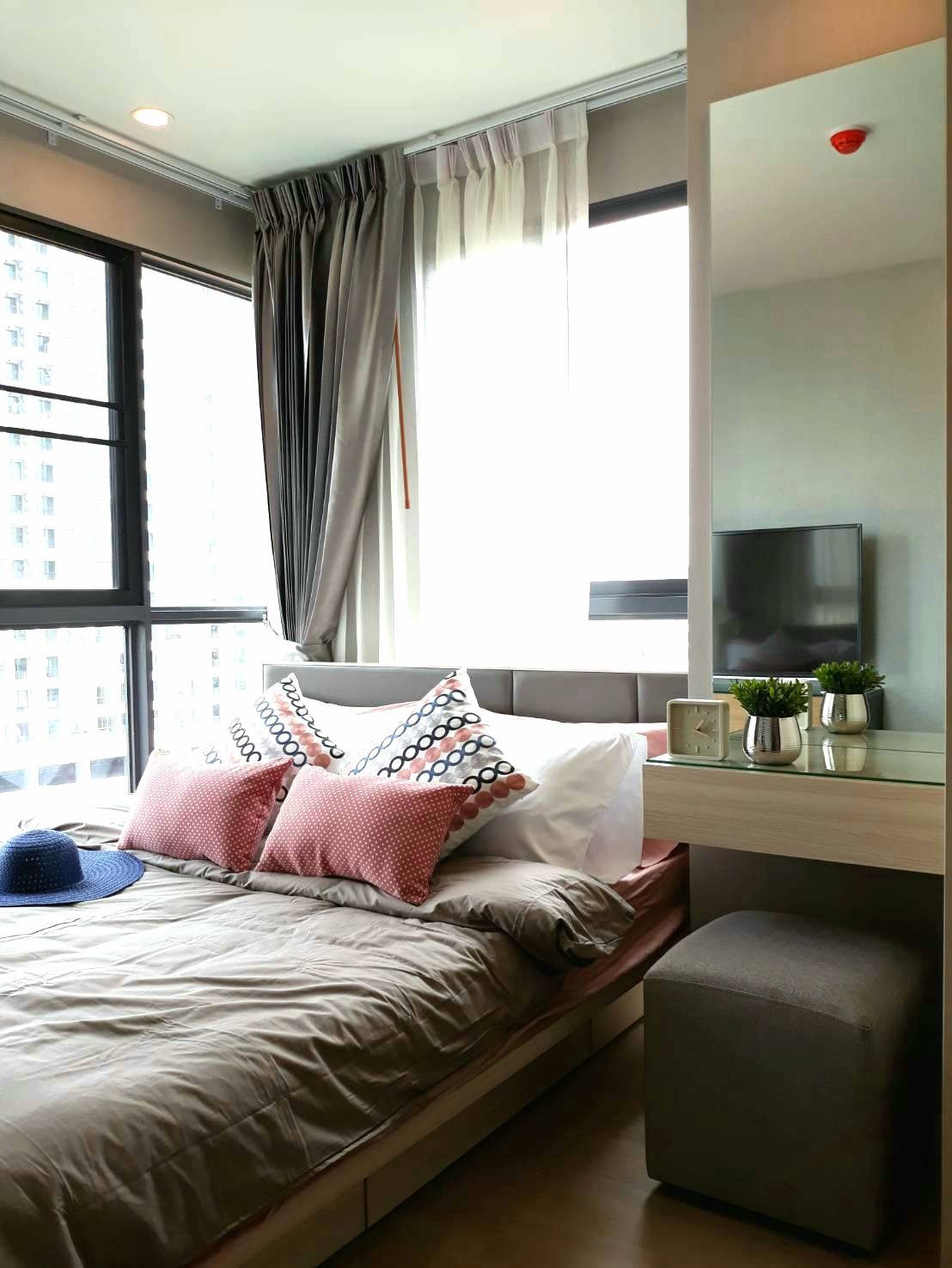 ให้เช่าคอนโด ไอดีโอ โอทู Ideo O2 ขนาด 53 ตรม 2 ห้องนอน 2 ห้องน้ำ อาคาร A ชั้น 10 ห้องมุม