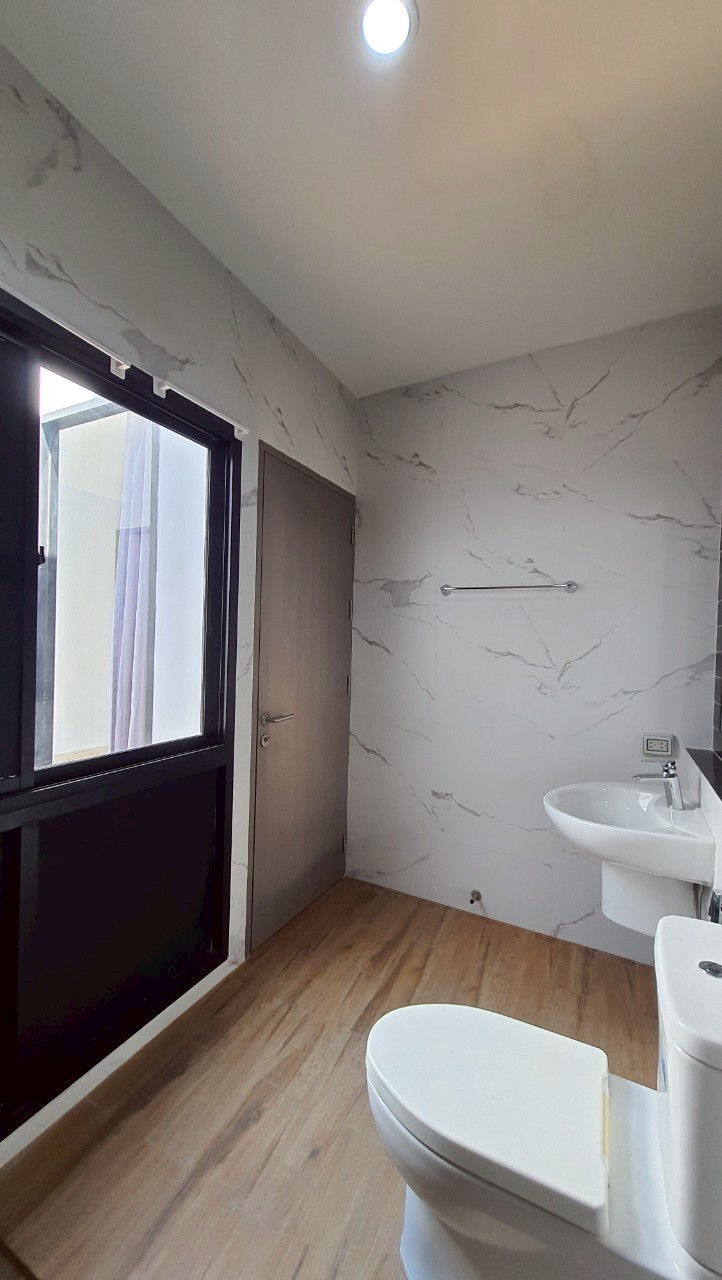 ขาย / เช่า โฮมออฟิศโครงการ เดอะ ไพรด์ สุขุมวิท 77 - The Pride Sukhumvit 77 4 ชั้นครึ่ง