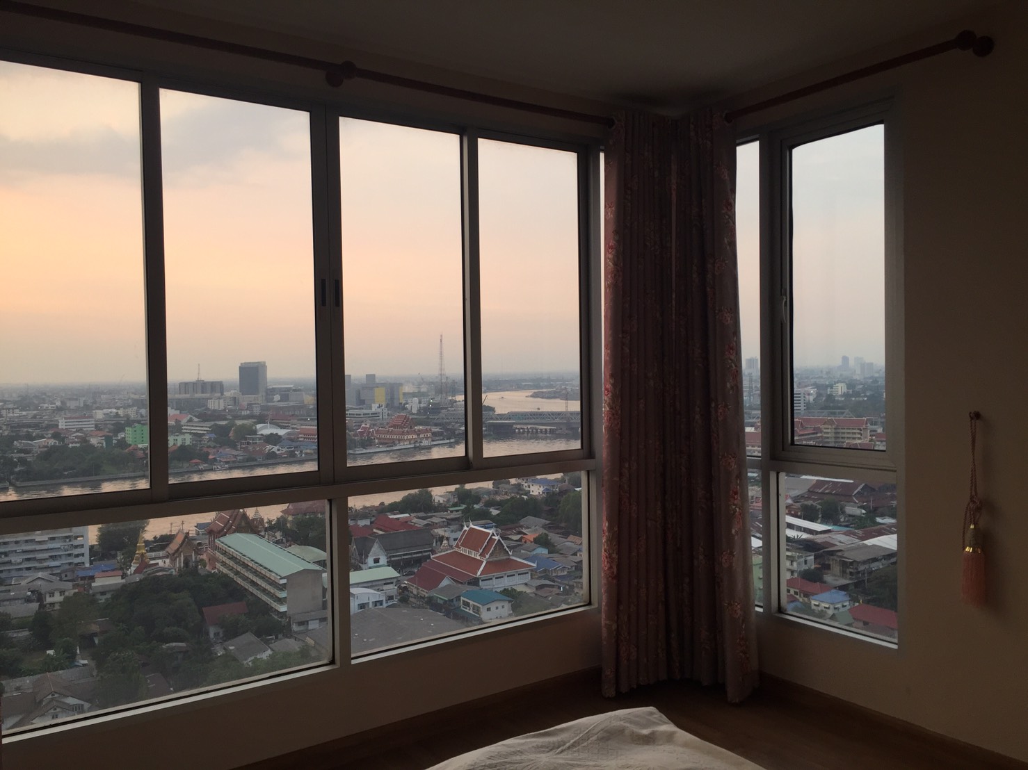 ให้เช่า คอนโด เดอะ ทรี อินเตอร์เชนจ์ บางโพ the tree interchange 2 ห้องนอน 2 ห้องน้ำ 1