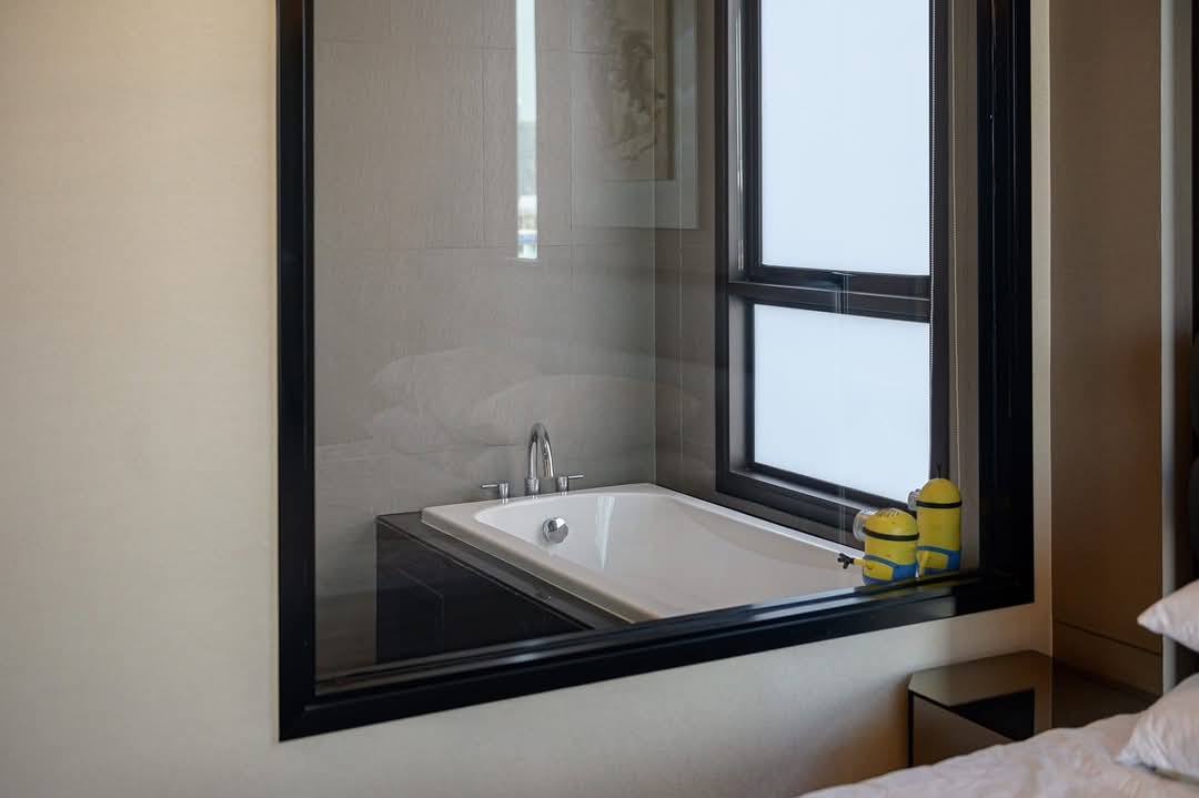 ให้เช่าคอนโด Whizdom Avenue Ratchada-Ladprao ห้องดูเพล็กซ์ 2 ชั้น ติด MRT ลาดพร้าว 0 เมตร!