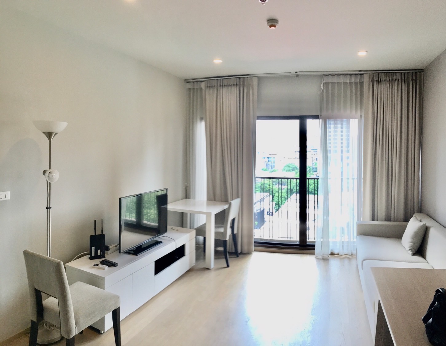 ให้เช่า คอนโด Noble Refine (โนเบิล รีไฟน์) ( ต้นซอยสุขุมวิท 26) 150 เมตรจากรถไฟฟ้าบีทีเอสพร้อมพงษ์