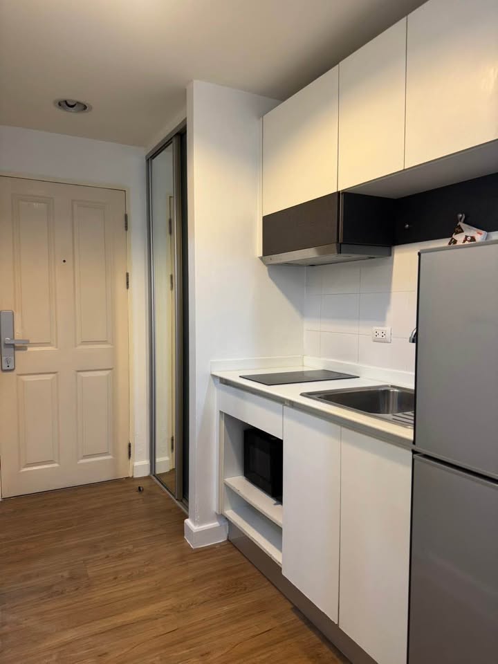 🔥 ให้เช่าด่วน! คอนโด The Kris 6 รัชดา 17 ห้อง Studio พร้อมอยู่ เฉพาะผู้หญิงไทย พักเดี่ยวเท่านั้น! 🔥