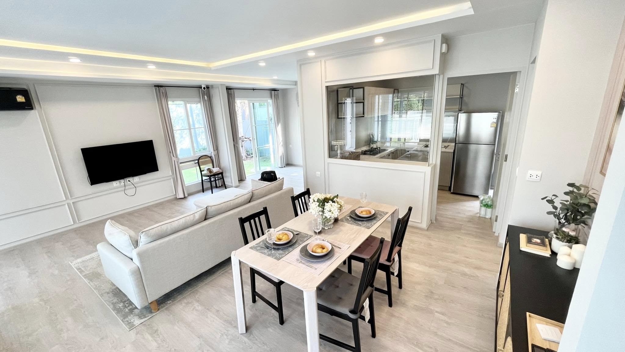 ให้เช่าบ้านใกล้เมกะบางนา โครงการ Anya Bangna-Ramkhamhaeng 2 : อัญญ่า บางนา-รามคำแหง 2 หลังนี้ private มาก และอยู่ข้างหลัง clubhouse เลย