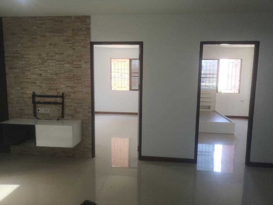 ขายคอนโดทาวน์อินทาวน์-วังทองหลาง Bodin Suite Home (บดินทร์ สวีท โฮม) ขายราคา 2,200,000 บาท ขายคอนโดบดินทร์สวีทโฮม ใกล้โรงเรียน