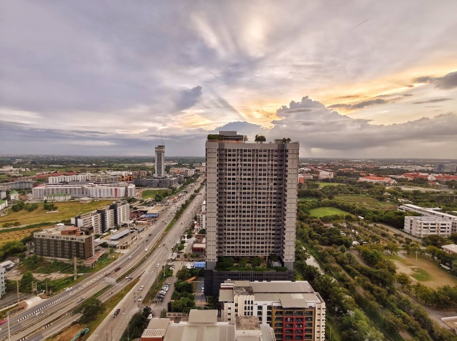 🏢 ให้เช่า คอนโด เทอร์ร่า เรสซิเดนซ์ 1 (Terra Residence I) ติดรั้ว ม.ธรรมศาสตร์ รังสิต + รพ.ธรรมศาสตร์ฯ