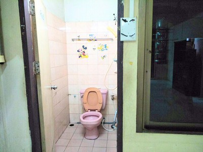 ขายตึกแถว 3 ชั้น ครึ่ง แนวรถไฟฟ้าสีน้ำเงิน อยู่ในซอย จรัญสนิทวงศ์ 41 ห่างจากปากซอยไม่เกิน 100 เมตร