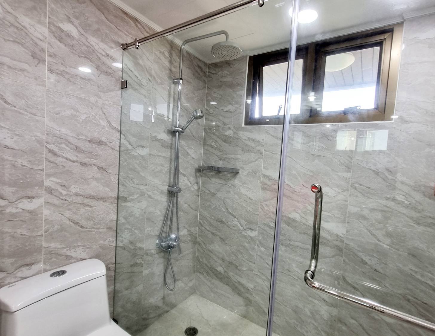 🏡 ขายคอนโด ฟลอร่าวิลล์ 2 พัฒนาการ 51 / For Sale Condo Floraville 2 Pattanakarn 51