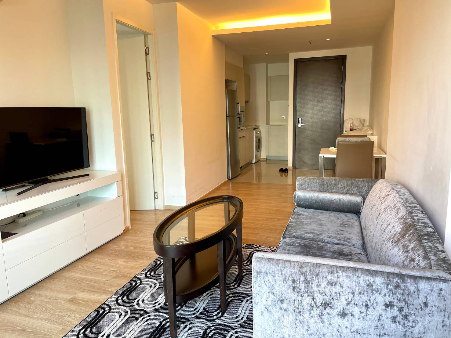 ให้เช่าคอนโด H Sukhumvit 43 (เอช สุขุมวิท 43) 1ห้องนอน 1 ห้องน้ำ ขนาด 47.5 ตรม ชั้น 10