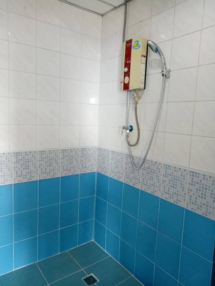 ขายคอนโด คอมมอนเวลธ์ ปิ่นเกล้า / For Sale Commonwealth Pinklao (English below)