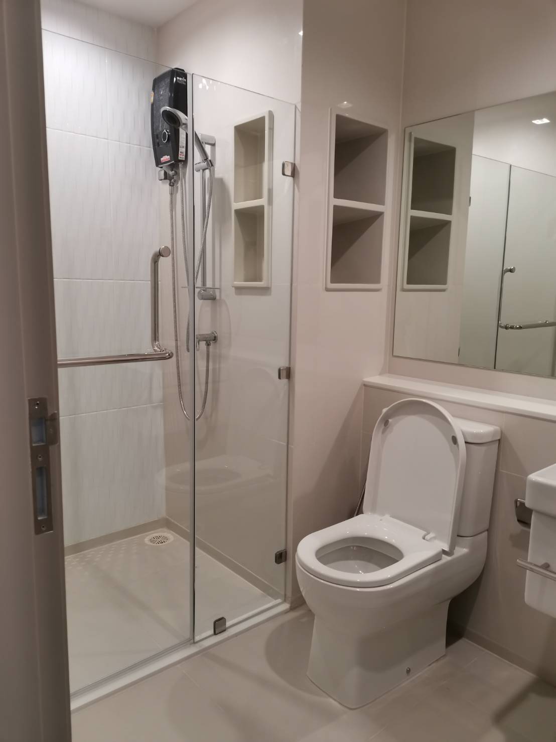 ให้เช่าคอนโด Life Ladprao (ไลฟ์ ลาดพร้าว) แบบ Studio ชั้น 15 ห้องเป็นแบบ ขนาด 28.06 ตารางเมตร