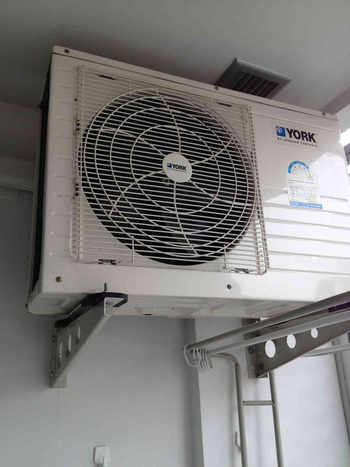 ให้เช่า Condo the kith อาคาร A ชั้น 3 ห้อง 1 bedroom ขนาด 28 ตร.ม.พร้อมเฟอร๋นิเจอร์และเครื่องใช้ไฟฟ้ให้เช่า Condo the kith อาคาร A ชั้น 3