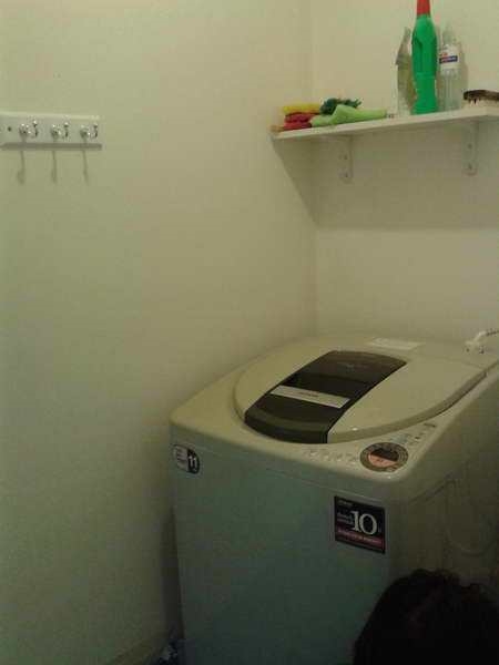 ให้เช่า คอนโด Lake View พื้นที่ 118 ตรม. 3ห้องนอน 3ห้องน้ำ วิวทะเลสาบ เมืองทองธานี ชั้น 28, 1 ห้องนั่งเล่น 1 ห้องครัว 2ระเบียง