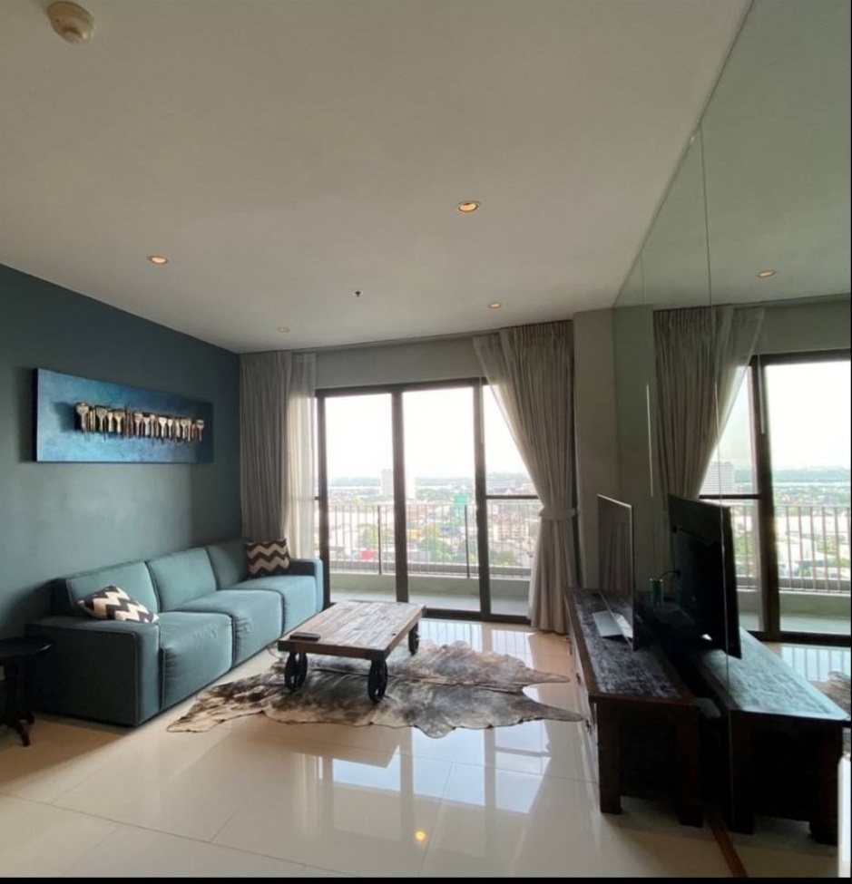 ขาย / ให้เช่าคอนโด The Emporio Place (ดิ เอ็มโพริโอ เพลส) 1 ห้องนอน 1 ห้องน้ำ ขนาด 65 ตรม