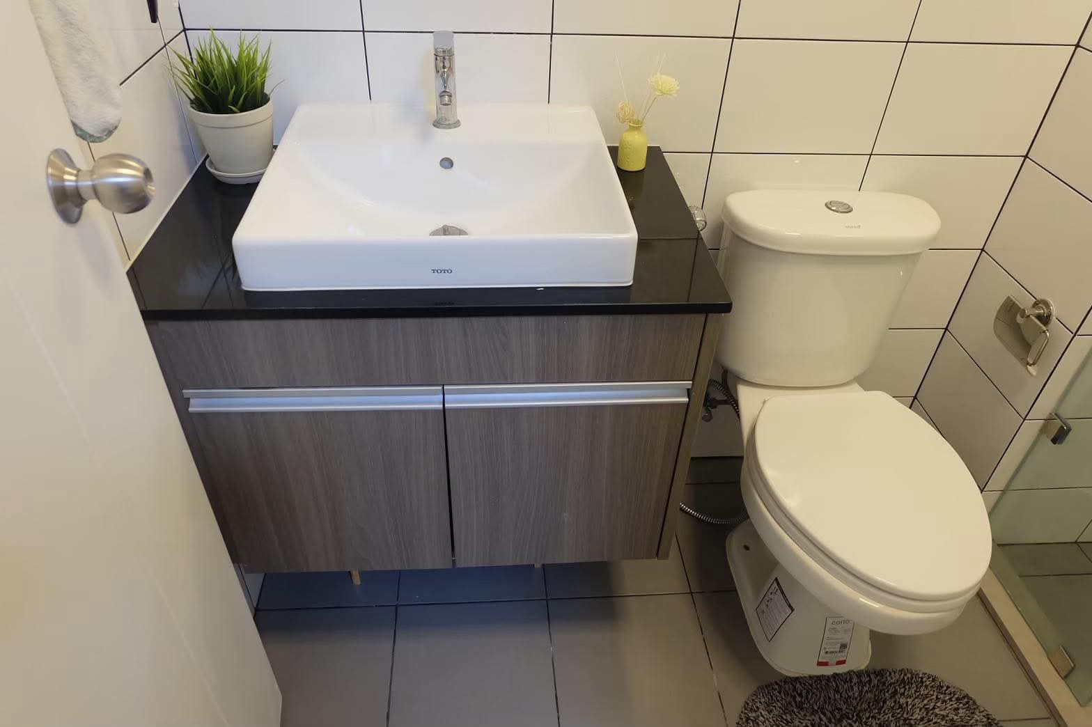 ขาย/ให้เช่าคอนโด แชปเตอร์ วัน อีโค่ รัชดา–ห้วยขวาง / For Sale & Rent Chapter One ECO Ratchada–Huai Khwang (English below)