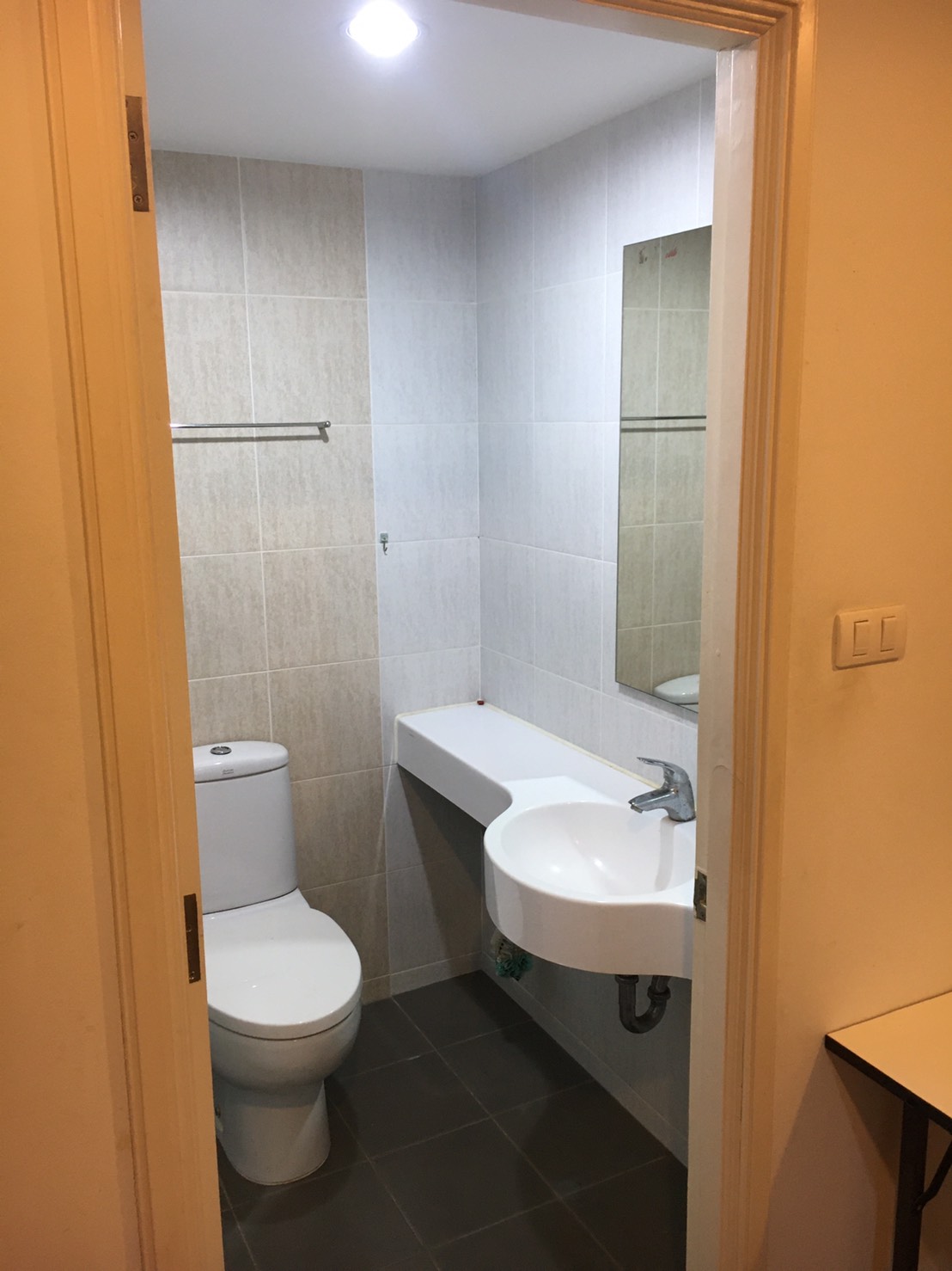 รหัสทรัพย์ 40200 ให้เช่าคอนโด Lumpini Place Suksawat - Rama 2 ( ลุมพินี เพลส สุขสวัสดิ์ - พระราม2 ) 1 ห้องนอน 1 ห้องน้ำ