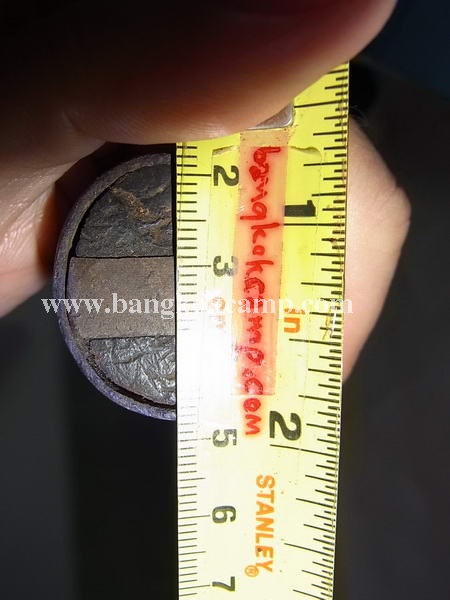 มีดเหน็บ เก่า สภาพสมบูรณ์ ยุคสงครามโลก... ใบยาว30ซม. สันหนา8มิล. ตีหนาไล่ปลายบาง สภาพสมบูรณ์.