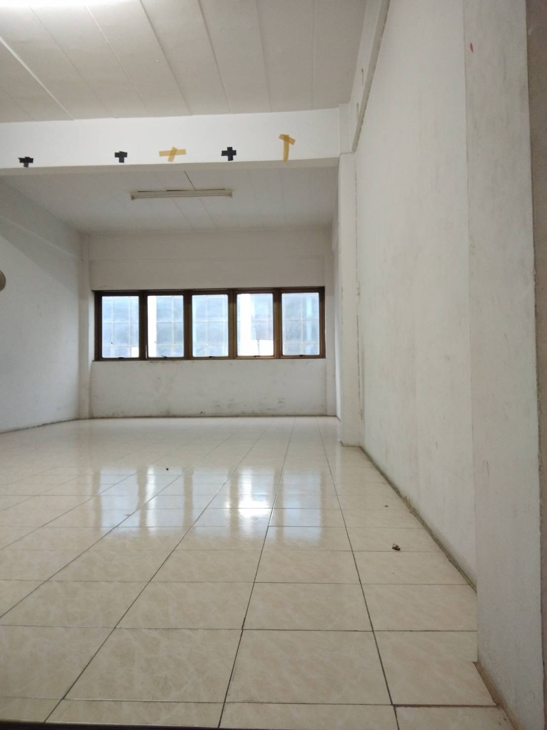 ให้เช่า ตึกแถว 1 ห้อง อยู่ตลาดใหม่ดอนเมือง 4 ชั้น + ชั้นลอย