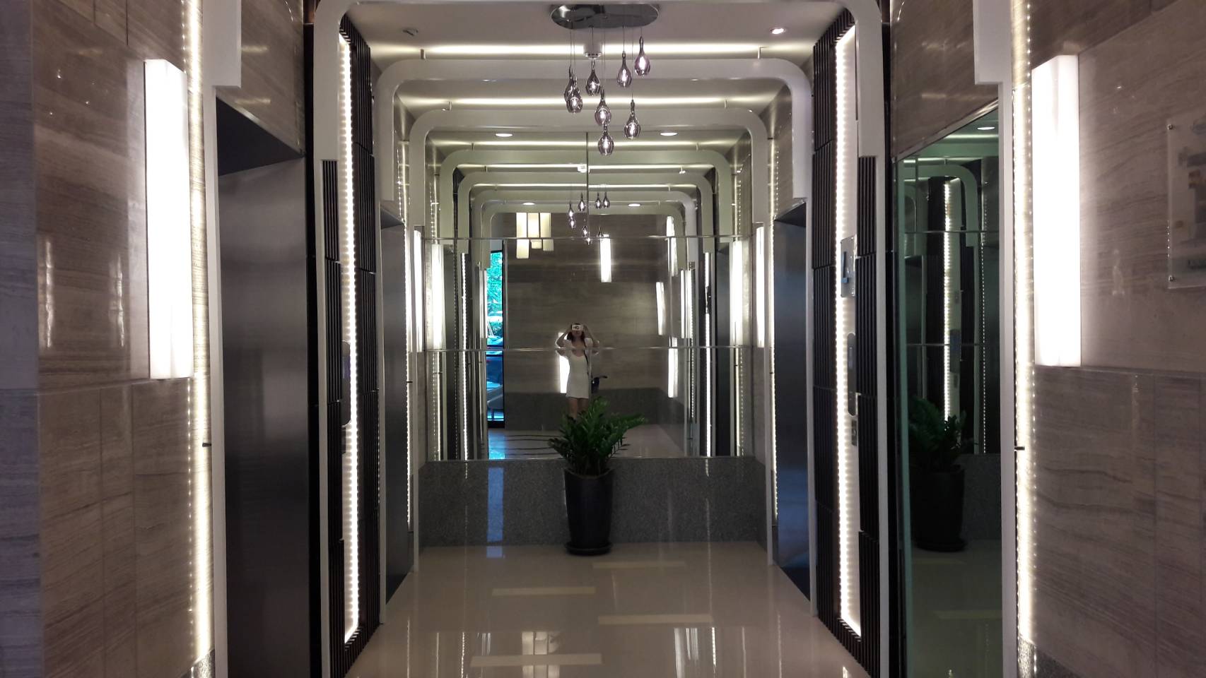 ขาย / ให้เช่าคอนโด Supalai Vista @ Tiwanon Intersection (ศุภาลัย วิสต้า แยกติวานนท์) ห้องสตูดิโอ ขนาด 32 ตรม. ชั้น 25 วิว รถไฟฟ้า