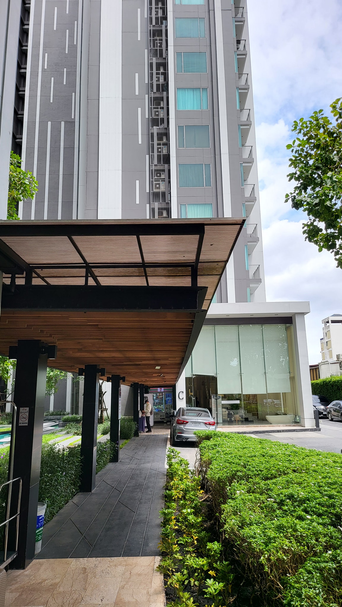 ให้เช่าคอนโดแต่งครบ Ceil by Sansiri (ซีล บาย แสนสิริ) ซอย 12 1 ห้องนอน ขนาด 47 ตรม. ชั้น 16 วิว เพชรบุรีและทองหล่อ