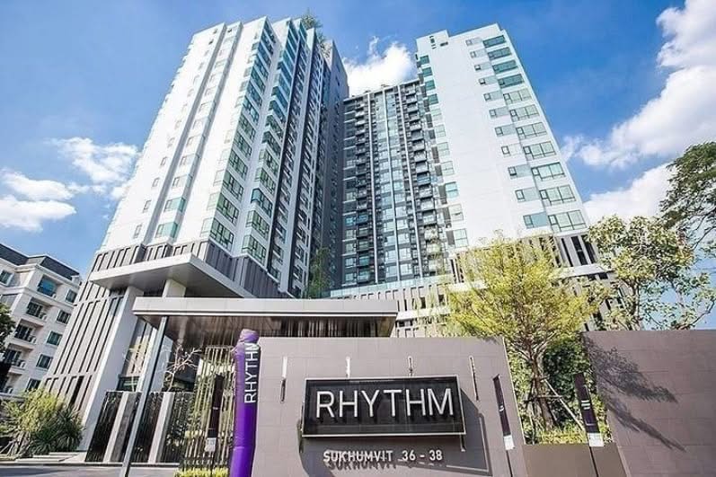 🌟 ให้เช่า / ขาย Rhythm สุขุมวิท 36-38 คอนโดหรู ใจกลางสุขุมวิท ใกล้ BTS ทองหล่อ เพียง 350 เมตร! 🌟