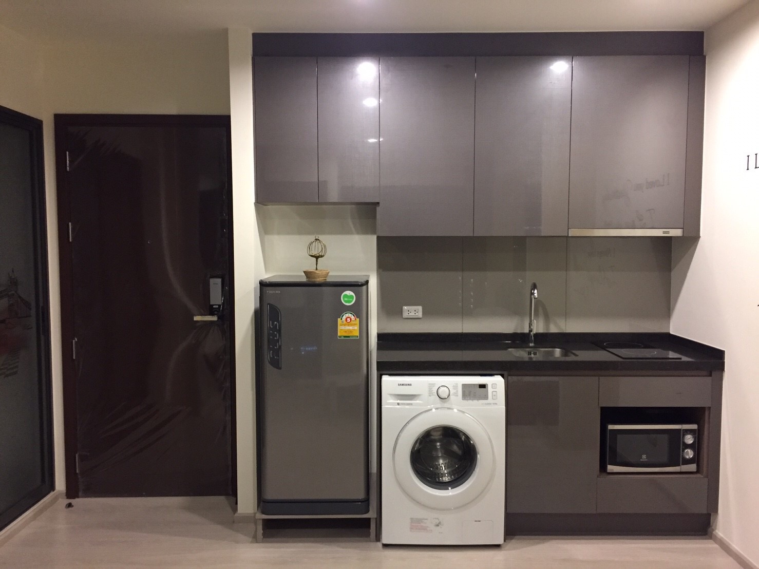 ให้เช่า Rhythm Asoke1 Fully furniture Ready to move