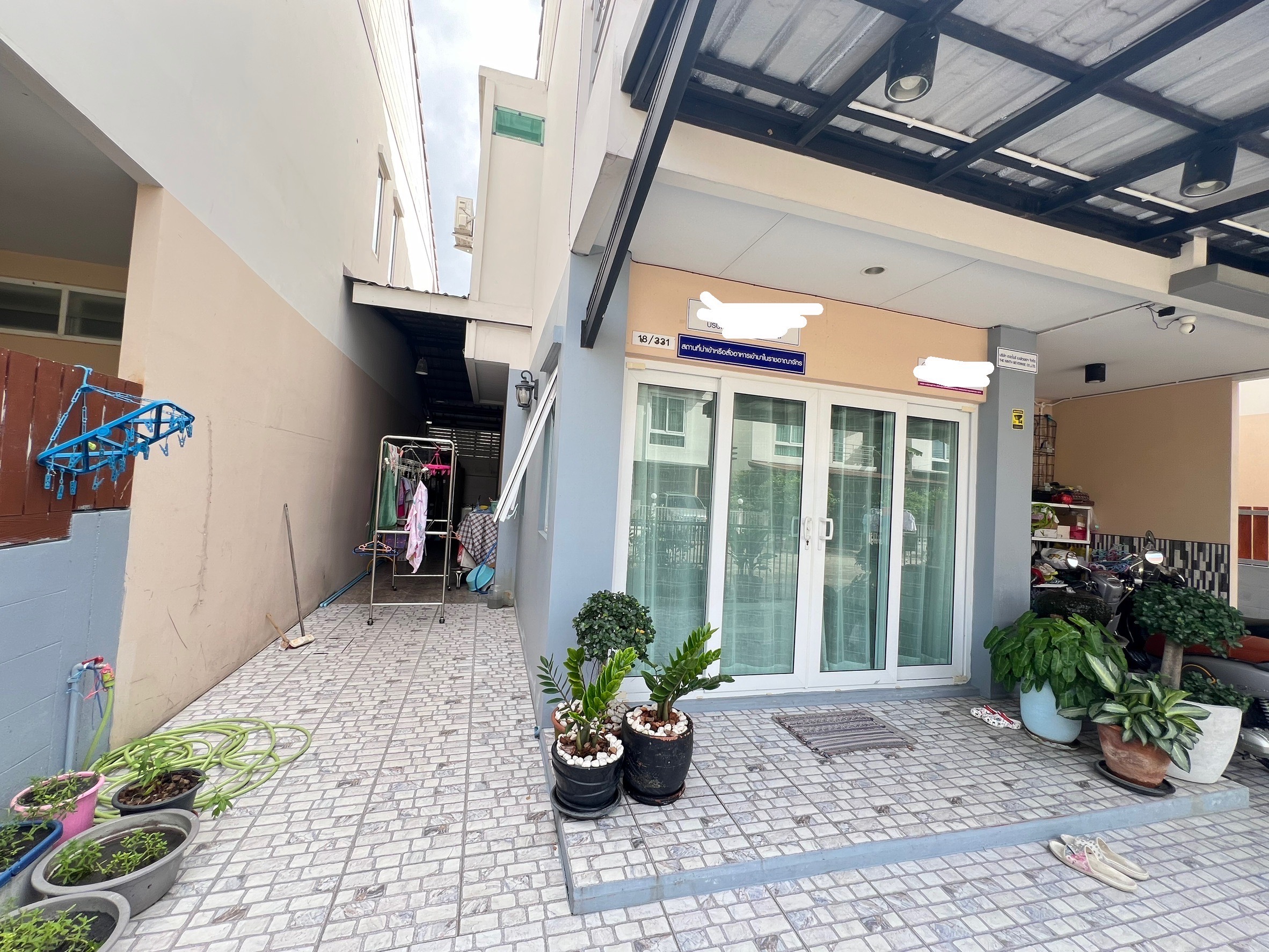 ขาย / ให้เช่า ทาวน์โฮม 2 ชั้น หมู่บ้านประภาทรัพย์ รามอินทรา-หทัยราษฎร์ ขาย 3.6 ล้าน