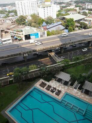 ให้เช่าคอนโด เดอะ ทรัสต์ เรสซิเด้นซ์ ปิ่นเกล้า The Trust Residence Pinklao 1 ห้องนอน 1 ห้องน้ำ ขนาด 29 ตารางเมตร