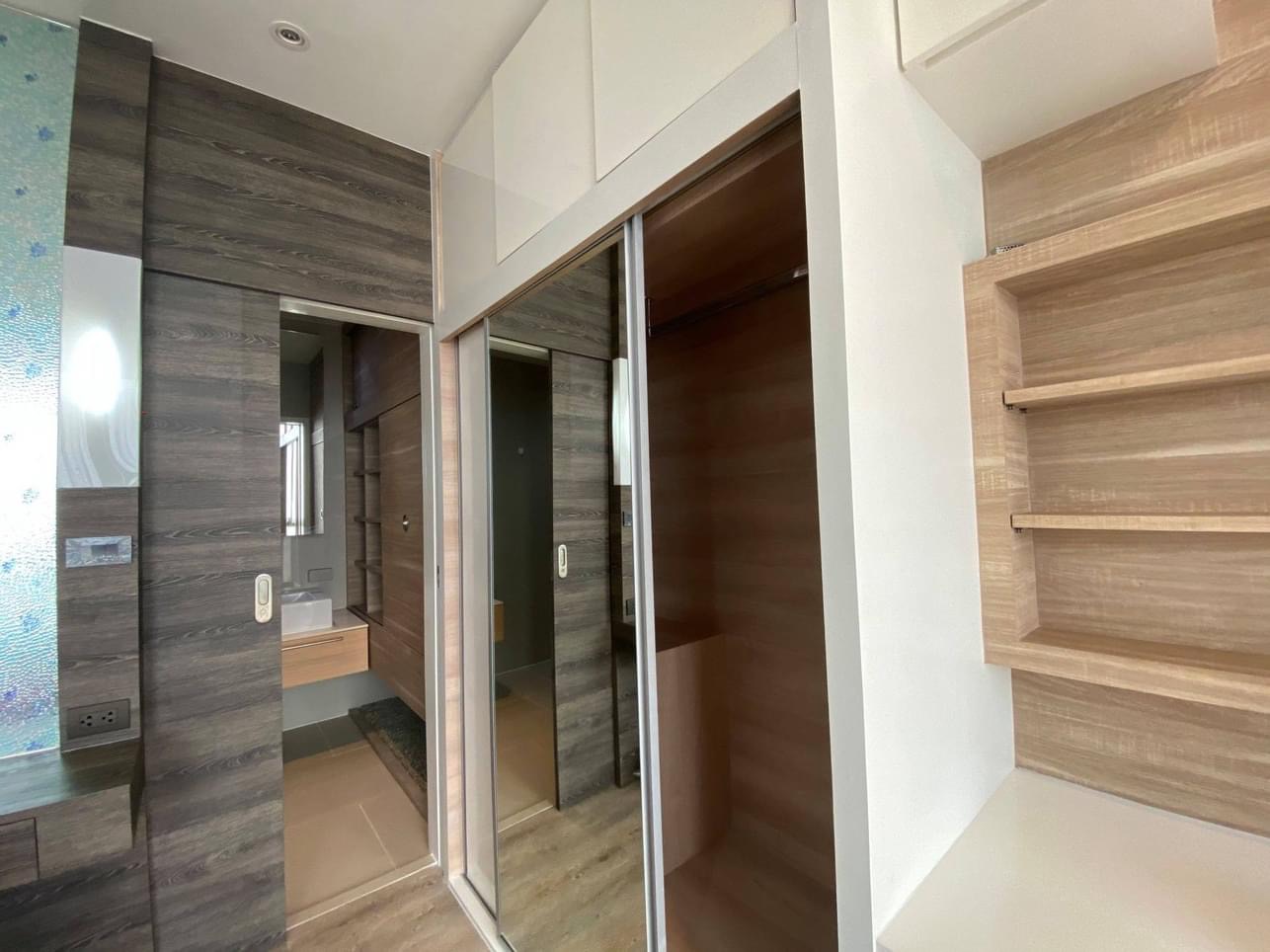 ให้เช่าคอนโด อิสสระ ลาดพร้าว / For Rent Issara Ladprao (English below)