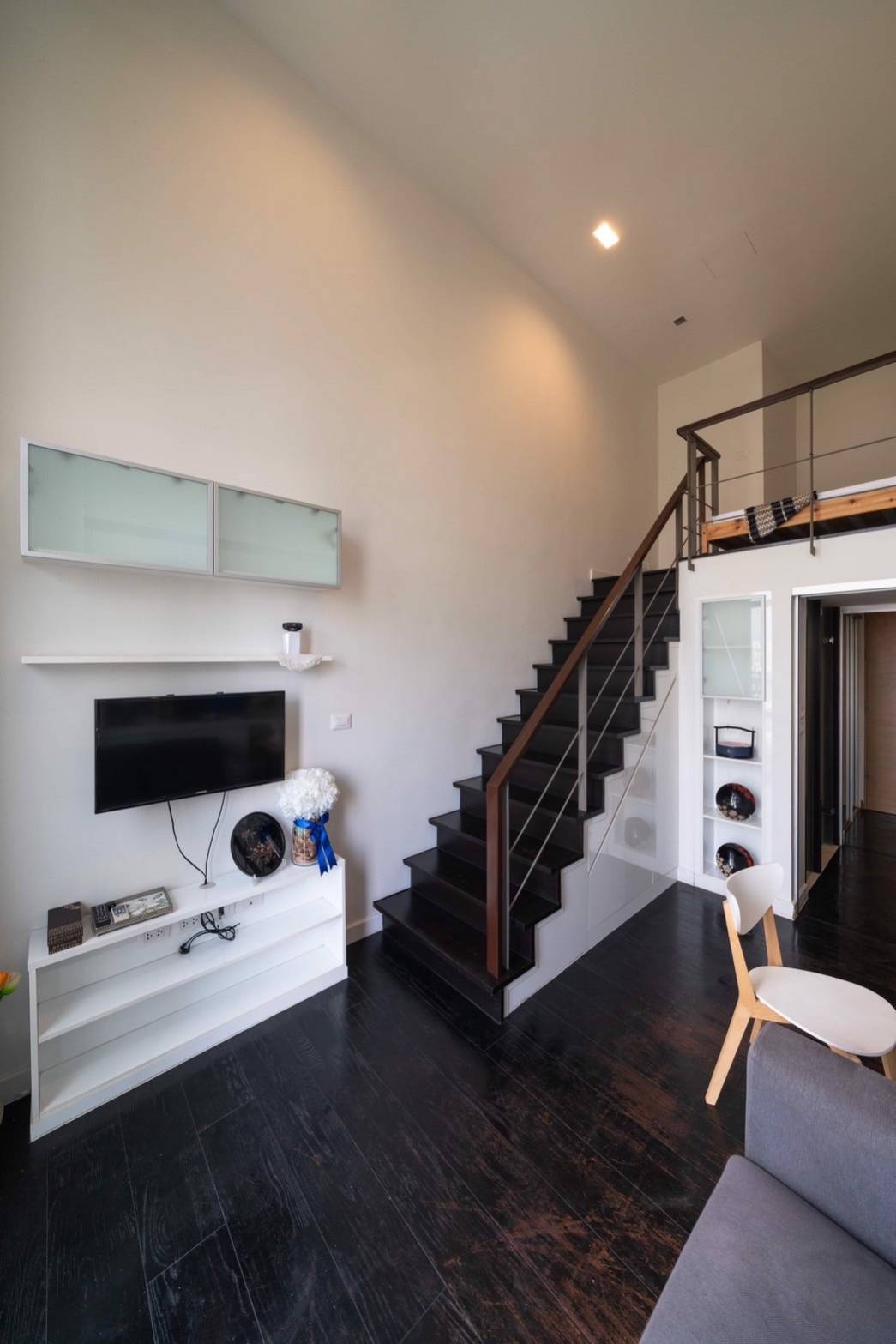 ให้เช่าคอนโดเลี้ยงสัตว์ได้ 25000 บาท /เดือน โครงการ ideo morph ทองหล่อ สุขุมวิท 38 ห้องดูแพล็กซ์ 1 นอน 35 ตรม ชั้น 9 ห้องแต่งครบพร้อมเข้าอยู่